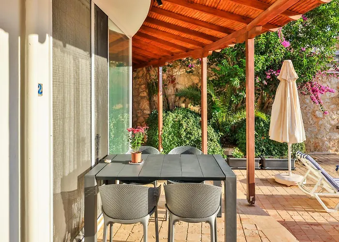 Apartament For 4 With Pool Kalkan