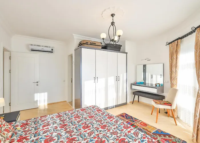 Apartament For 4 With Pool *